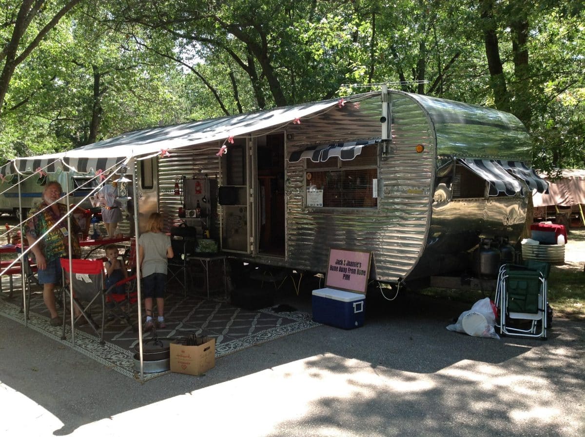 Find Available Campsites For Michigan Camping At State Parks – Right Now!