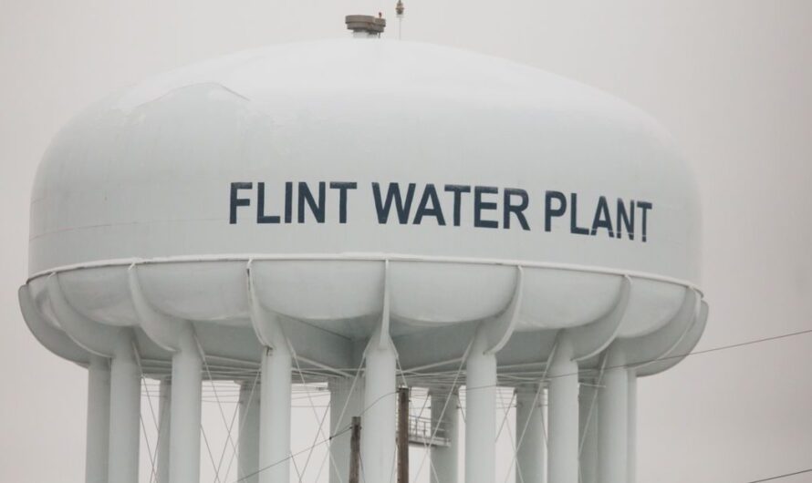 Flint Sewage Overflow Prompts Public Warning and State Scrutiny