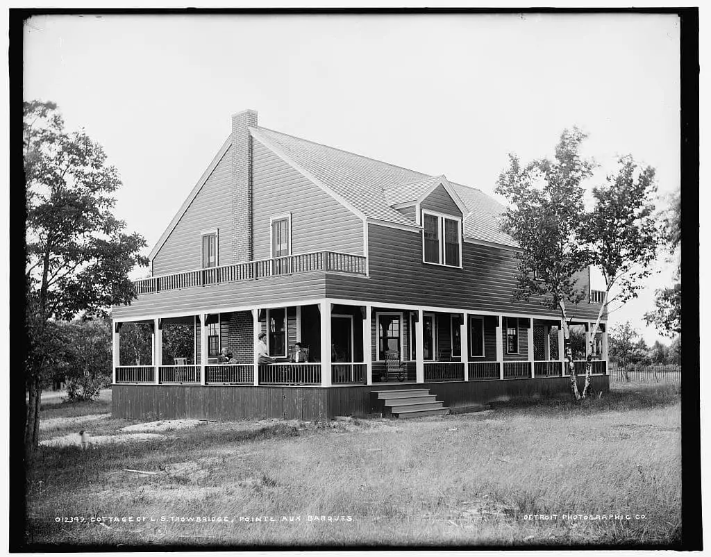 Point Aux Barques Cottage