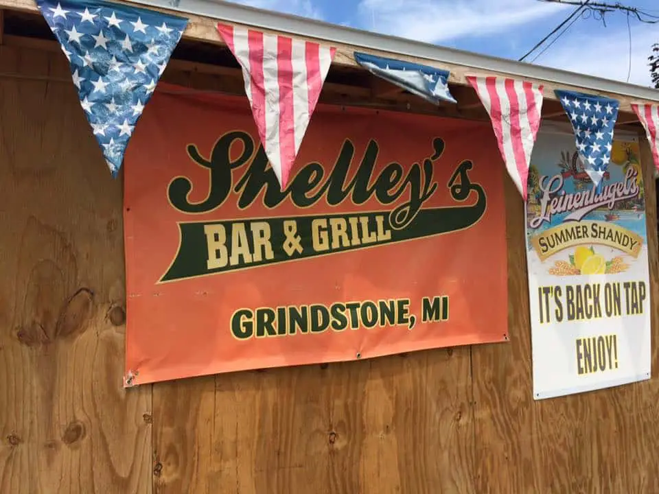 Michigan Bar Burger - Shelley's Bar and grill