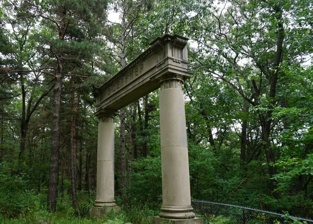 Haunted Michigan - Ora Labora Cemetery