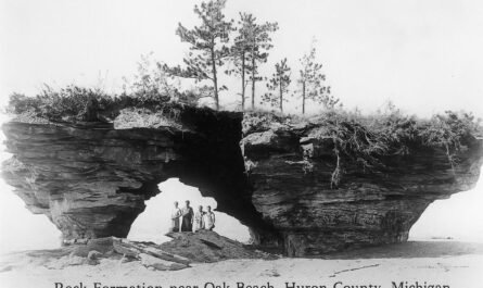 Loosemore Point Rock Formation 1900