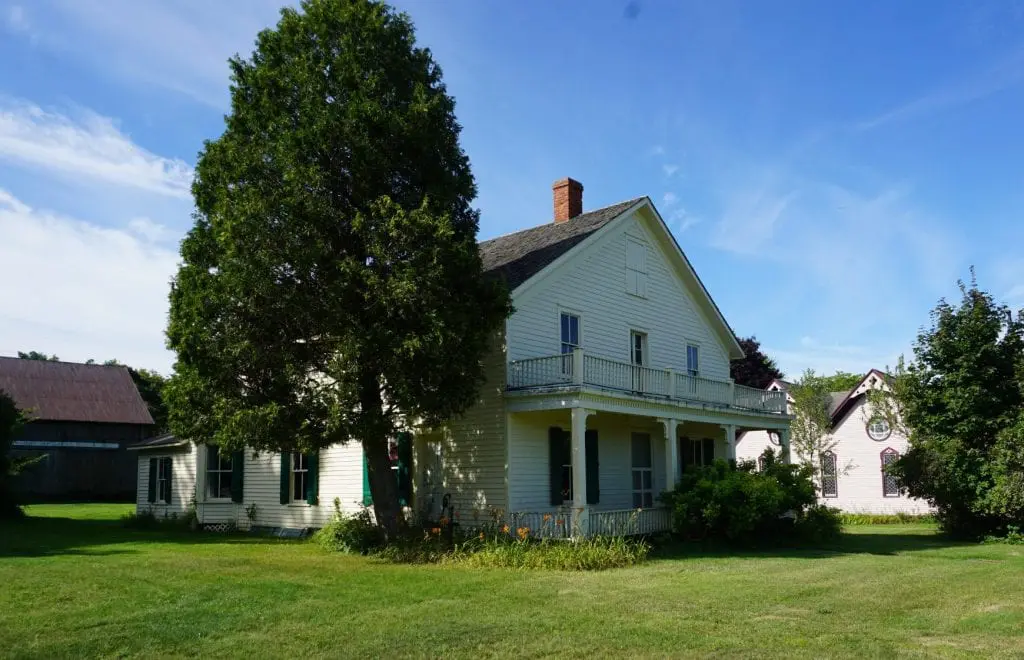 Huron City Community House - Hotel