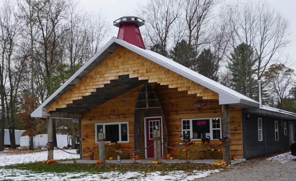 Shipwreck Distillery Shop - Michigan Craft Distillery