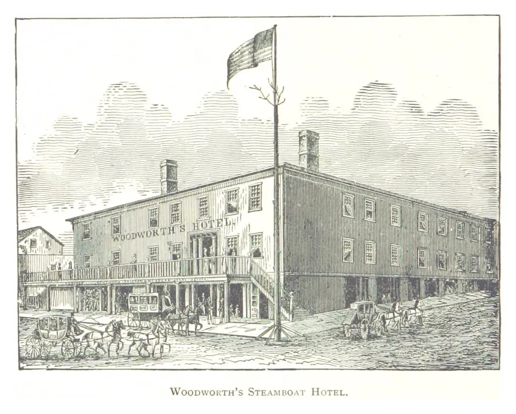 Woodworths Steamboat Hotel - Fortnight In The Wilderness