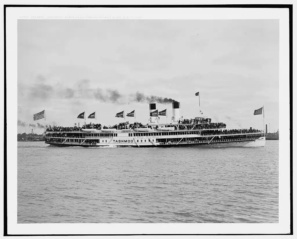 Side Wheeler Steamboats - Exploring Their Impact On Michigan's