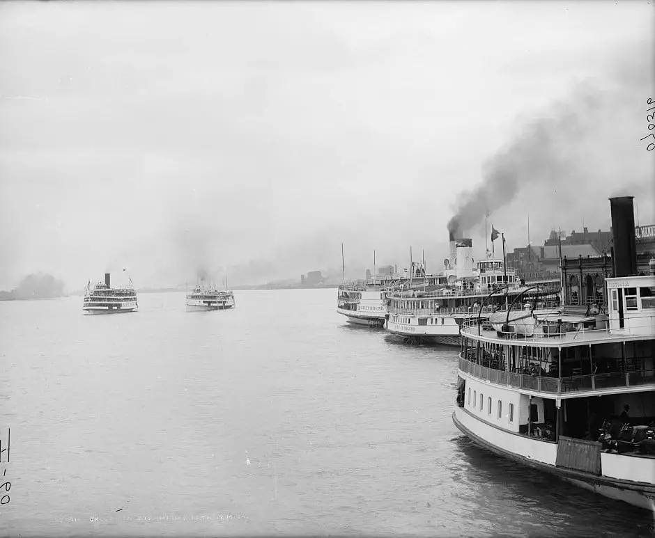 Steamers Detroit Michigan 1910