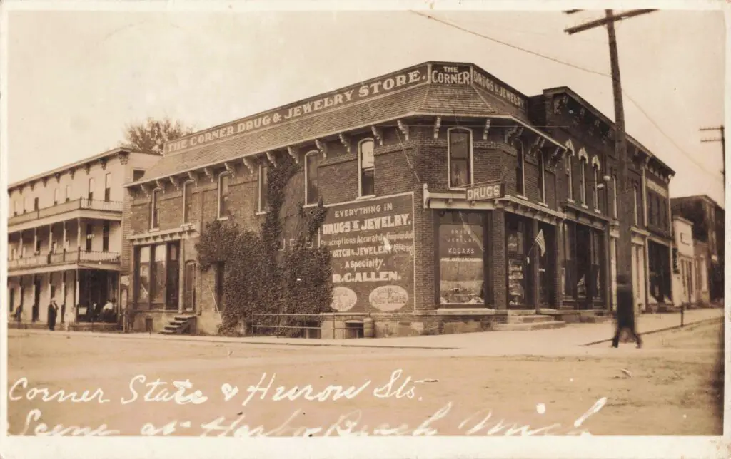 Corner Drug Store in Harbor Beach Mich.


