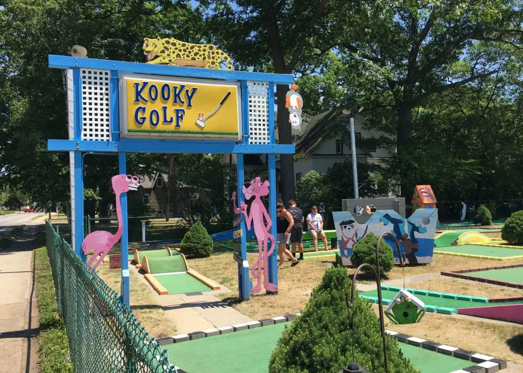 Kooky Golf Sign