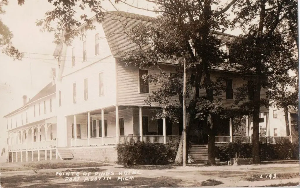 Point of Pines Hotel c1935