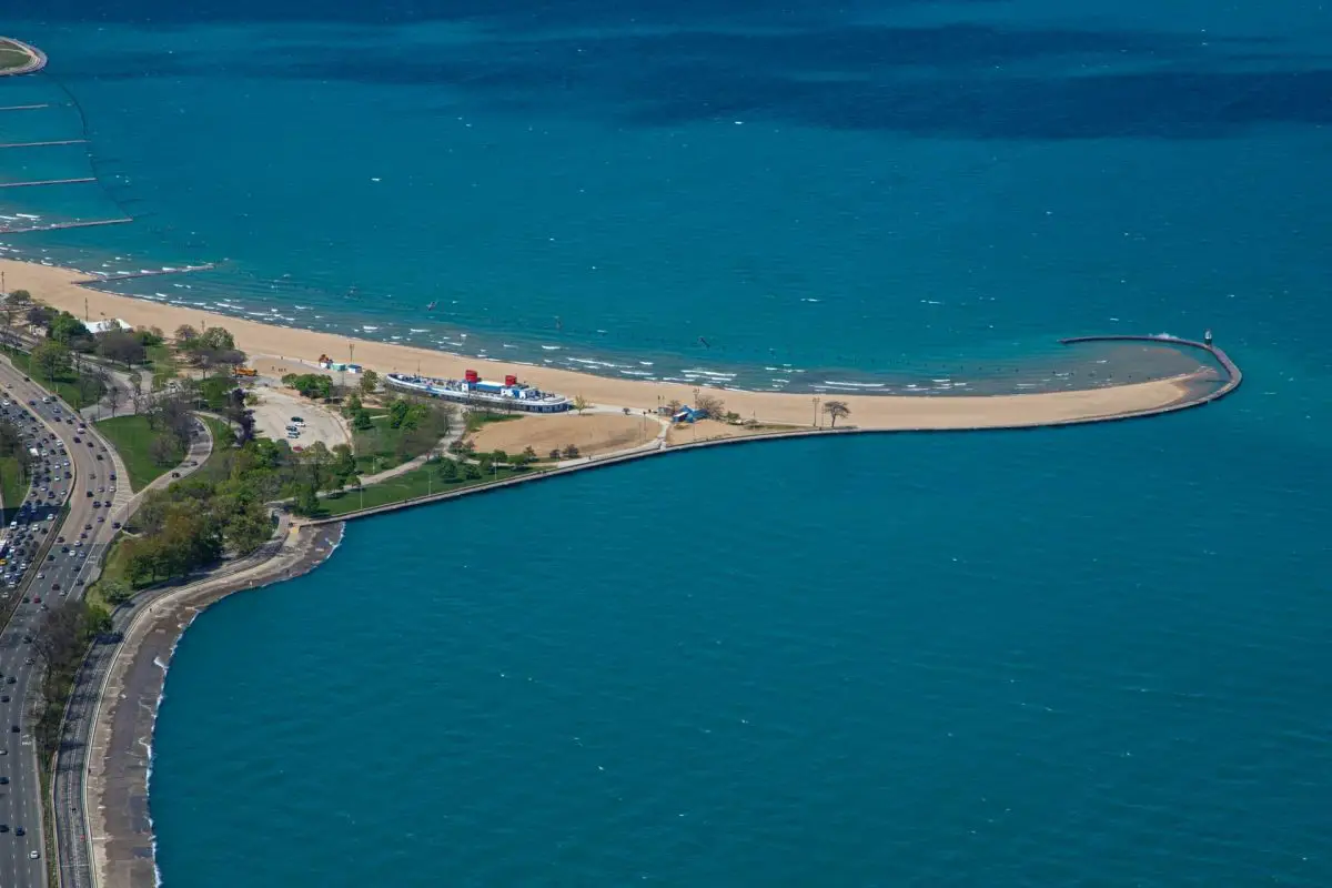 10 Marvelous Great Lakes Beaches You Should Visit & Walk in 2024