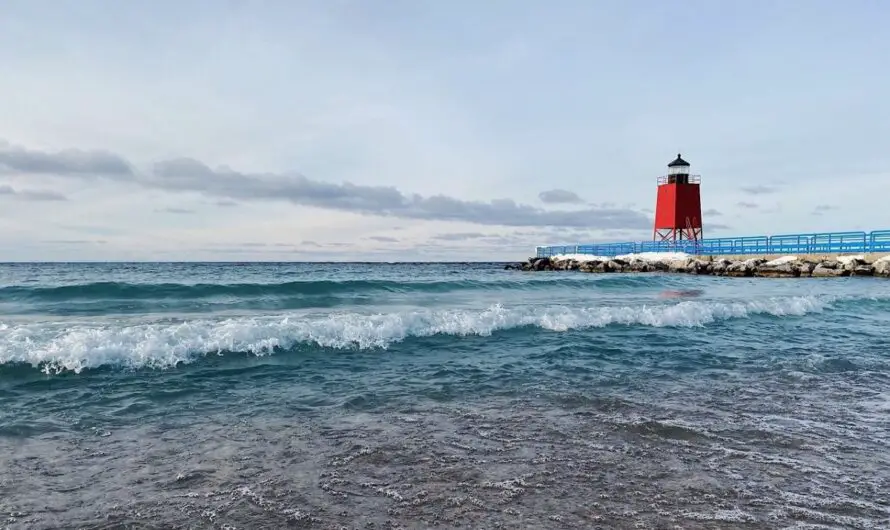 Exploring the Great Lakes Region – 4 Reasons Students Should Plan A Road Trip To Michigan