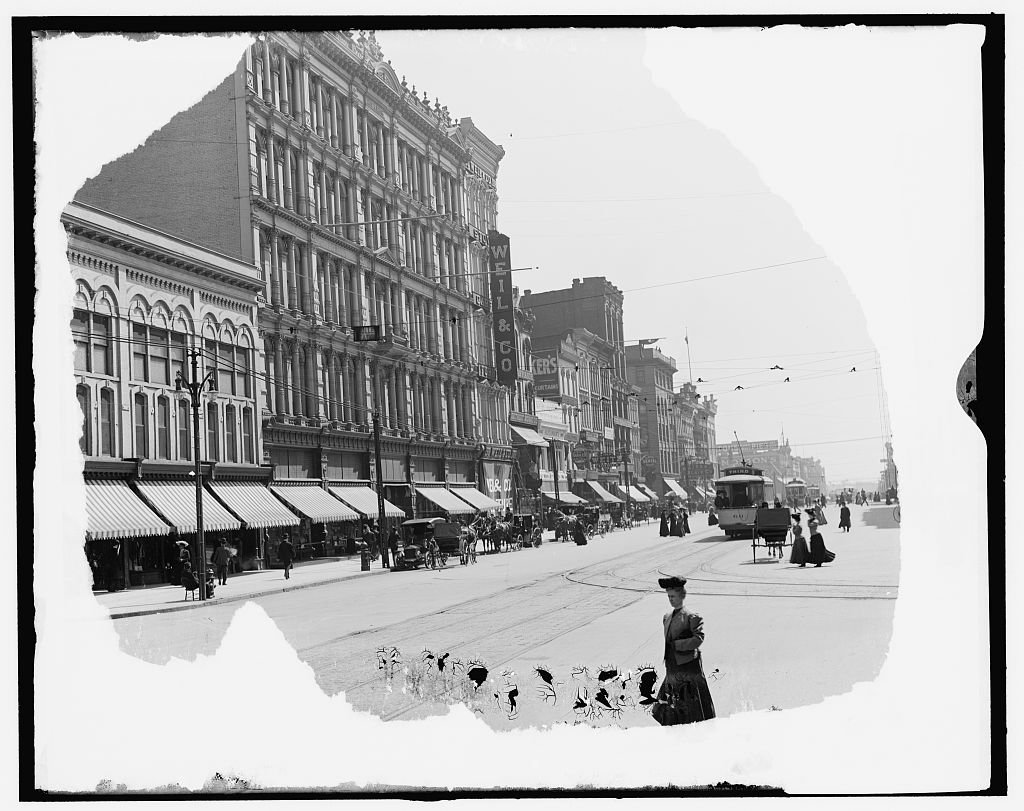 Grand River Avenue in 1900