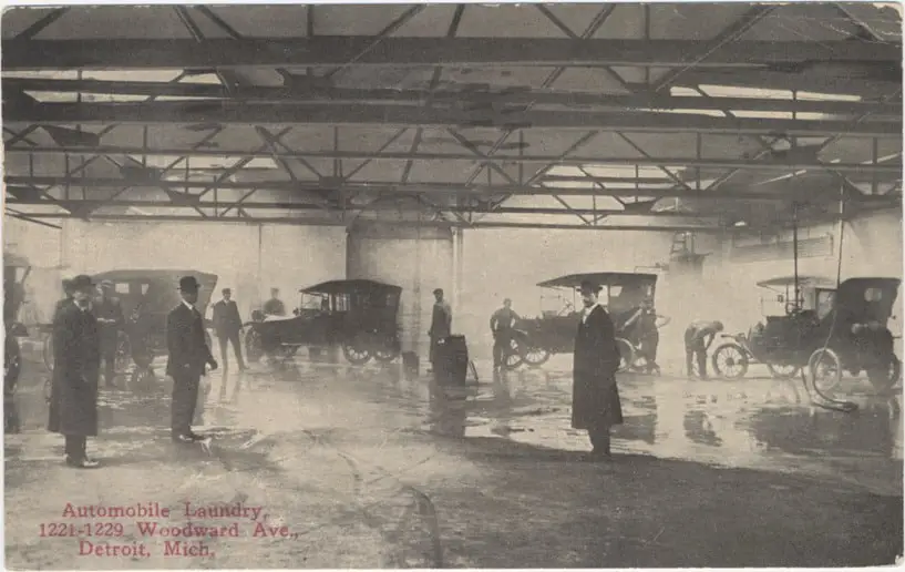 Automobile Laundry Detroit 1913