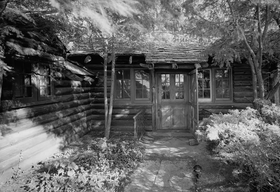 Cypress Log Cabin - Library of Congress