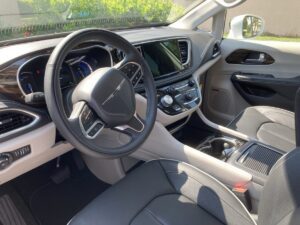 IP 2022 Chrysler Pacifica Hybrid