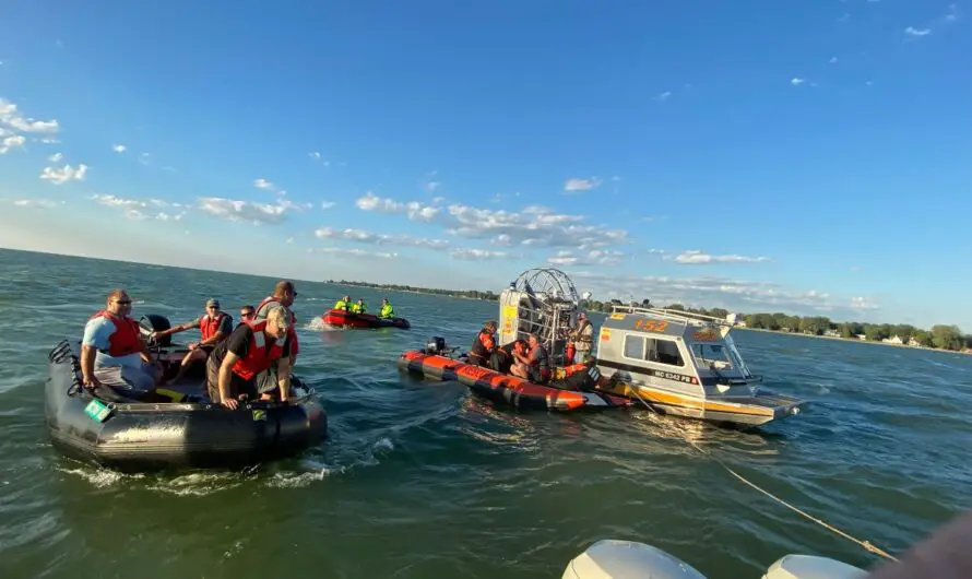 Huron County First Responders Hone Rescue Skills On Saginaw Bay