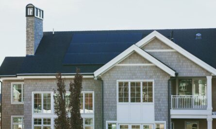 Why Don't More Homes Have Solar Panels Installed