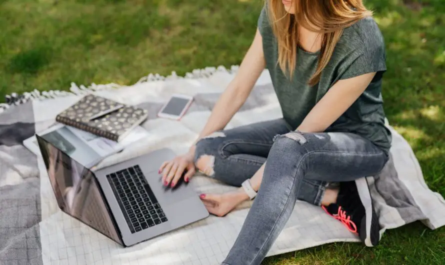 How College Students Devour Their Time on the Internet – 5 Insights No One Talks About