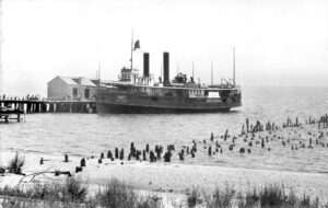 Detroit & Cleveland Steamer at Lexington Dock