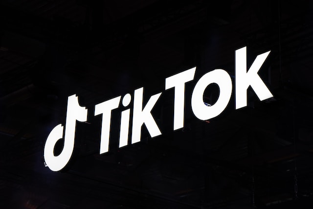 TikTok logo