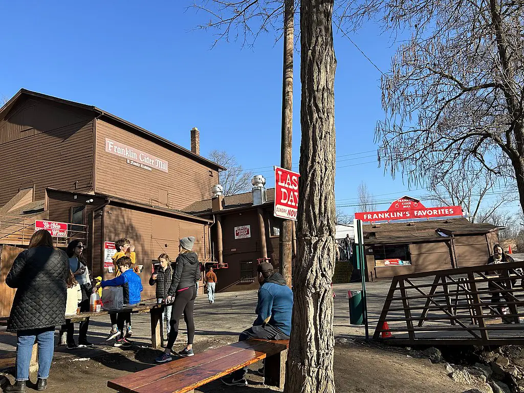 Franklin Cider Mill in Bloomfield Hills Michigan