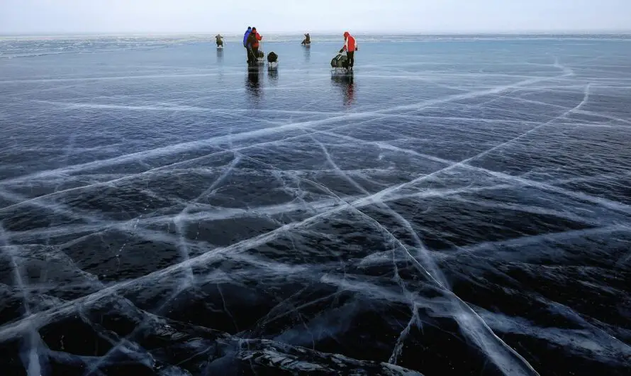 Saginaw Bay Ice Fishing – Sheriff Sees Safety Risks Amid Unstable Conditions