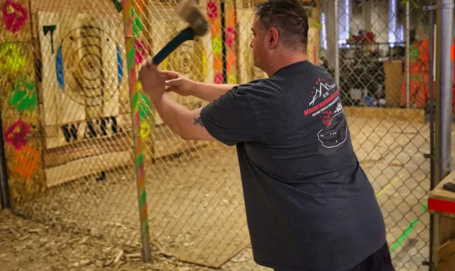 4 Ways An Axe Throwing Event Can Bring Your Team Closer Together
