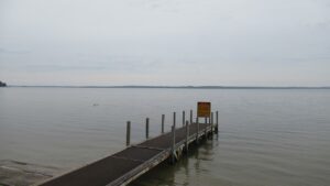 Manistique Lake Notorious4life (talk) (Uploads), CC0, via Wikimedia Commons