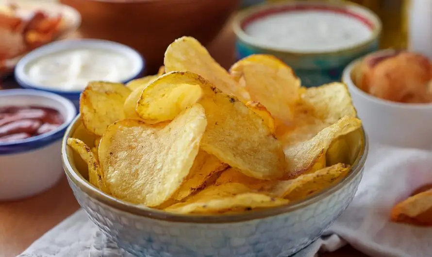 Make Your Own Homemade Michigan Potato Chips That Are Better & Cheaper Than Store Bought