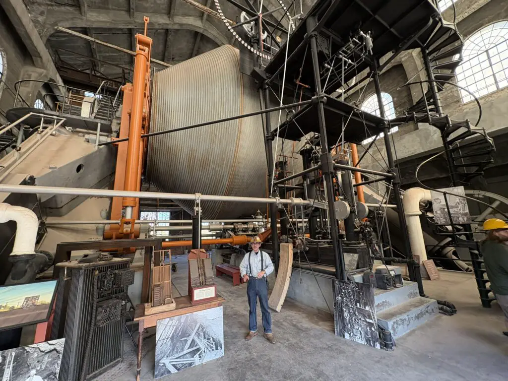 world’s largest steam-powered hoist