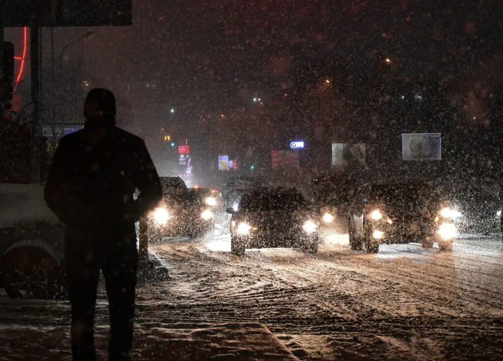 Michigan weather snow showers