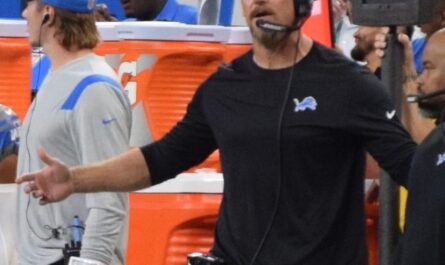 Detroit Lions head coach Dan Campbell