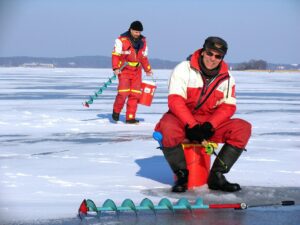 Saginaw Bay ice fishing