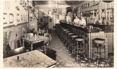 Cash's Bar Ubly