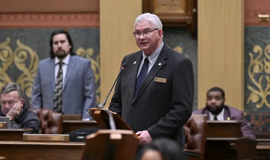 Michigan Immigration Policy Fight Intensifies as Rep. Fox Backs Sanctuary City Ban