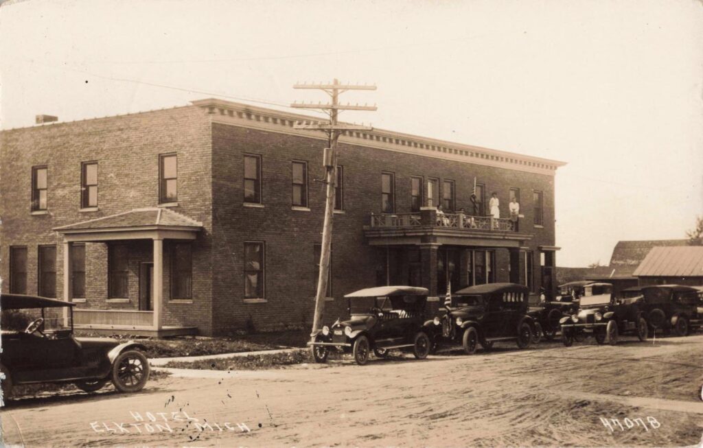 Elkton Hotel