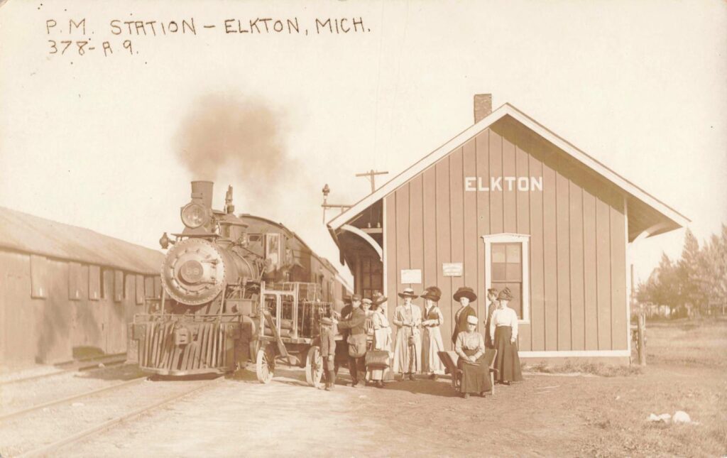 Pere Marquette Station Elkton