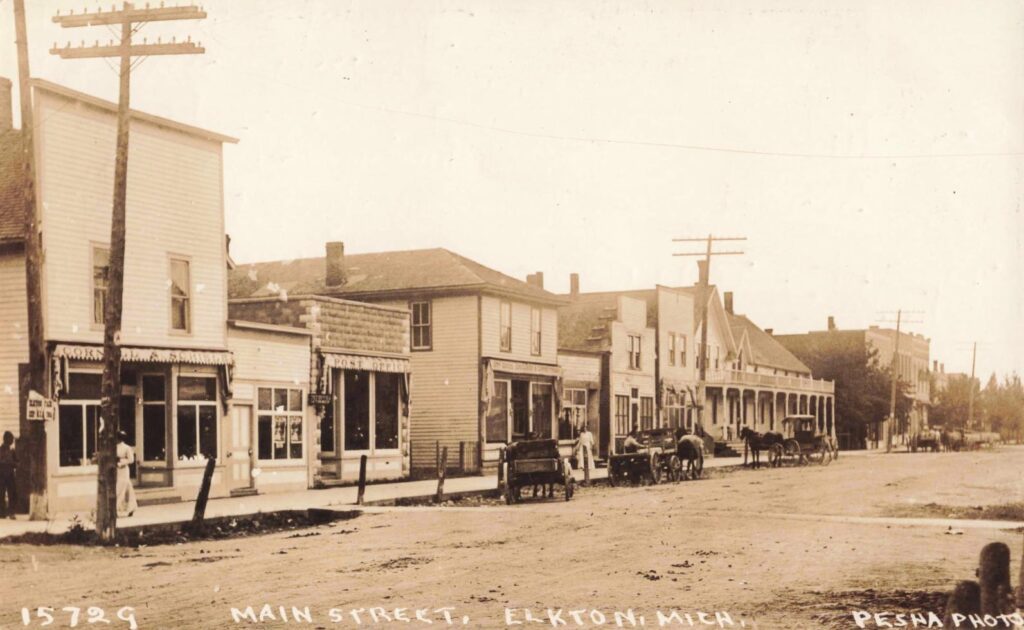 Main Street, Elkton c.1900