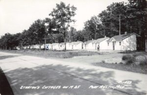 Port Austin's Roadside Cabins