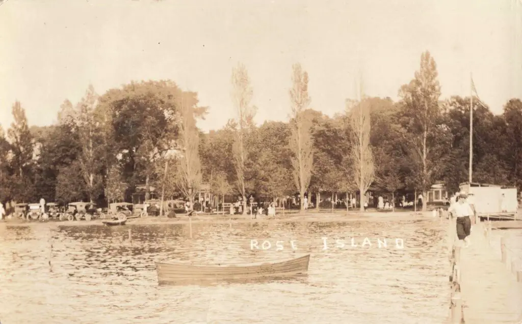 Rose Island Beach