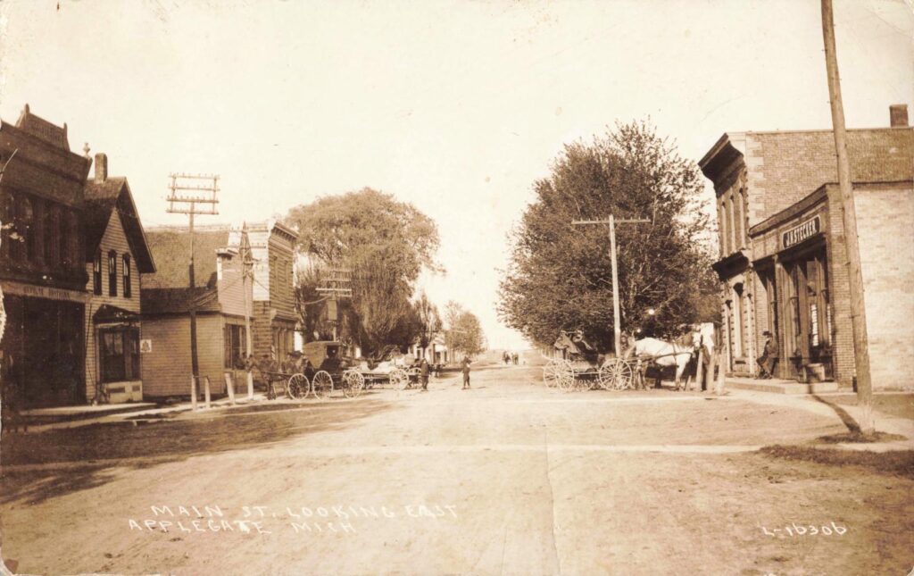 Applegate Mainstreet