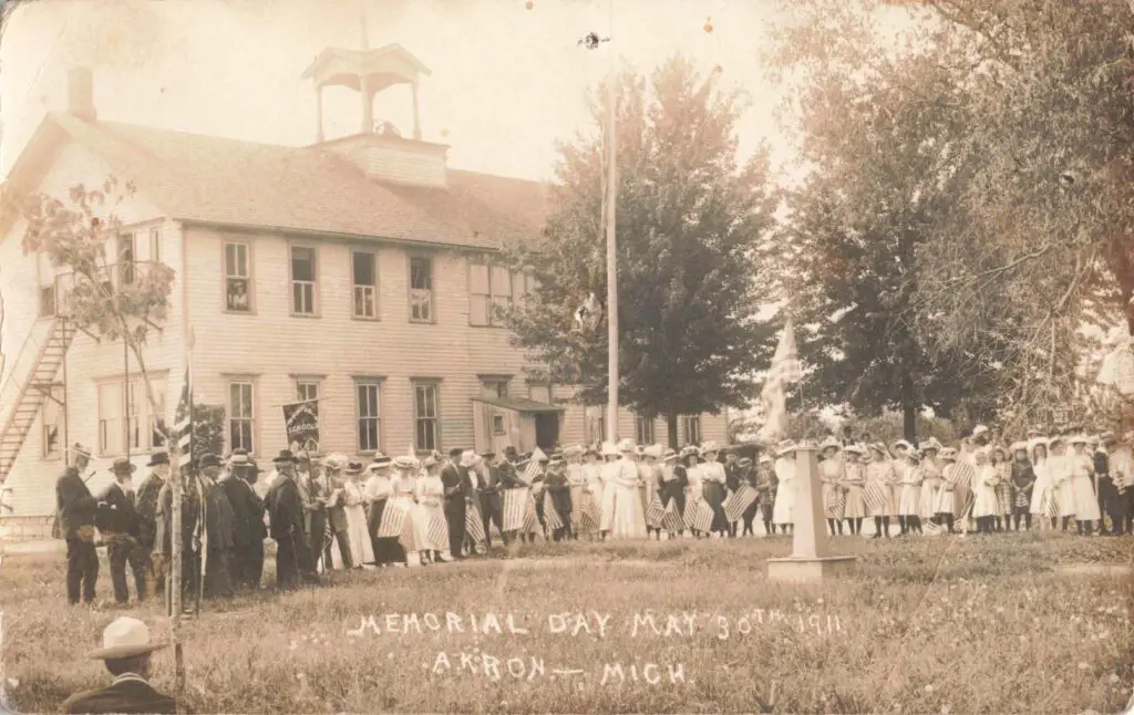 Memorial Day May 30th 1911 Akron - Mich