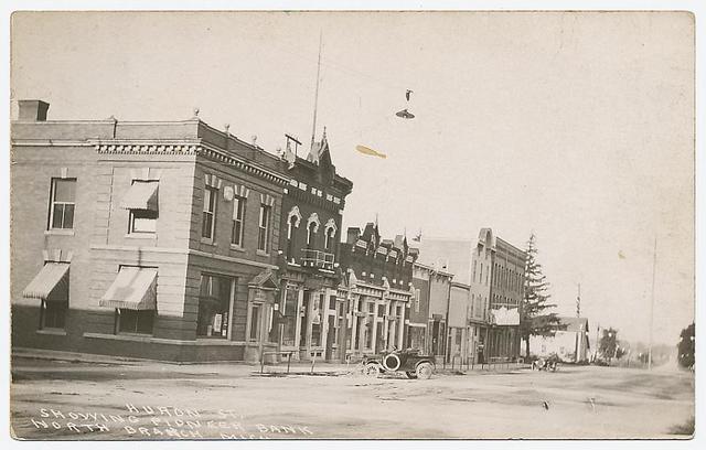 Pioneer bank of North Branch