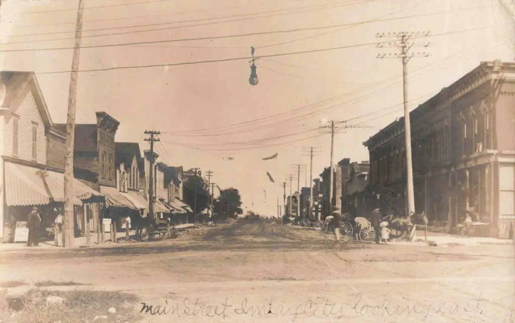 an old photo of a street