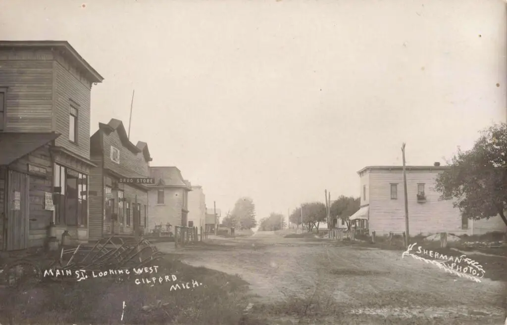 MAin Street Gilford