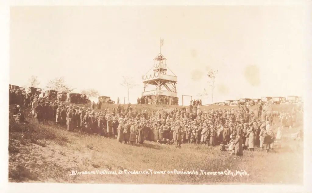 Blessing of the Blossoms ceremony in May 1925