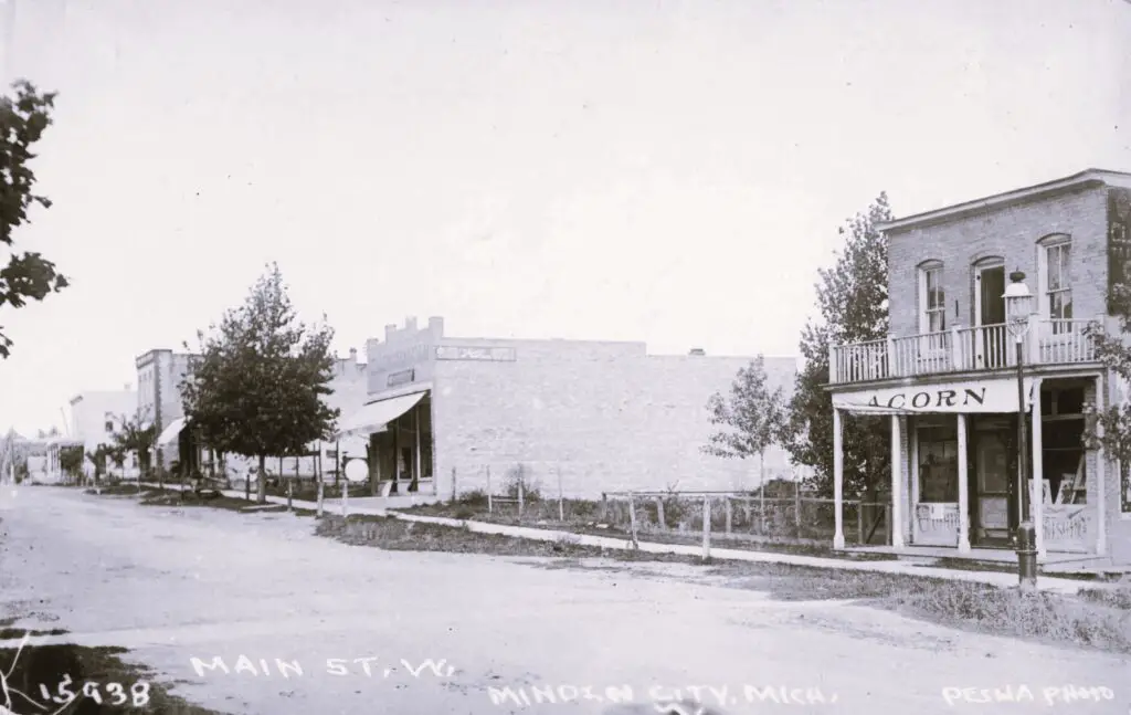 Historic street view of Minden City