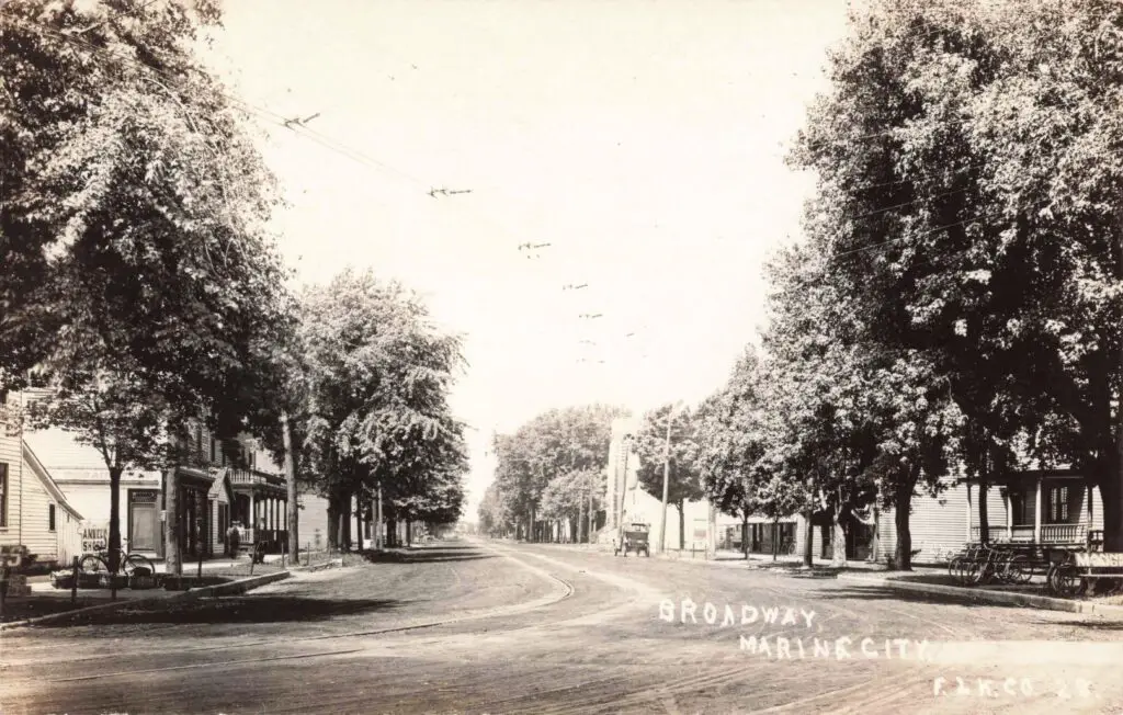 Broadway Street Marine City