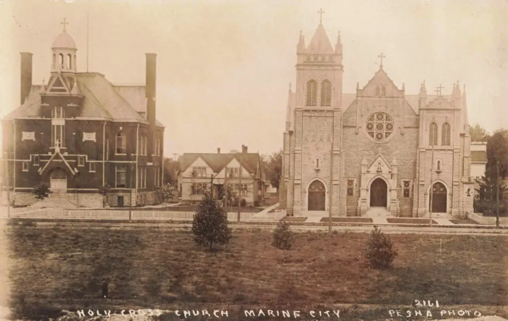 Historic churches in Marine City.
